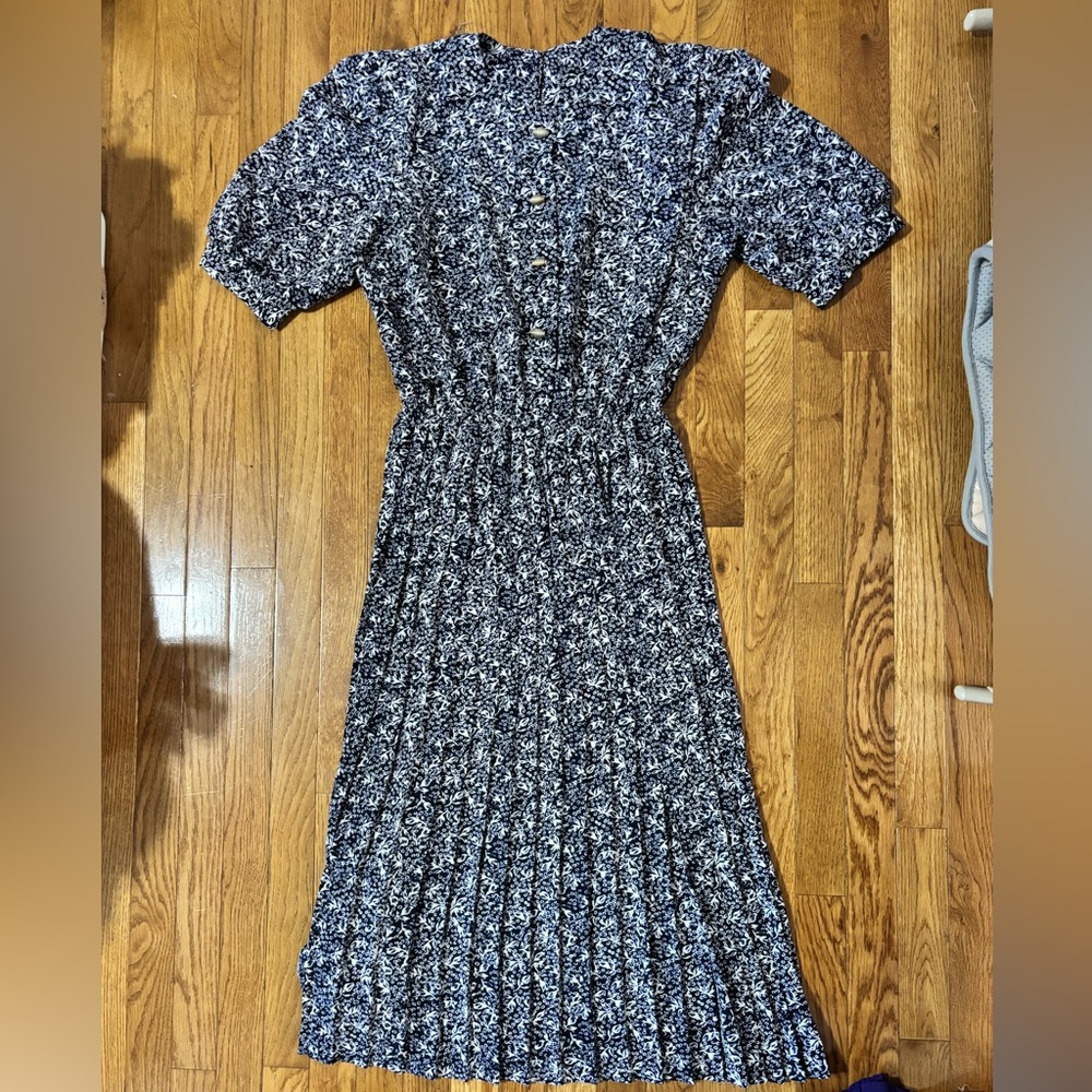 Lady Carol Navy and White Patterned Dress